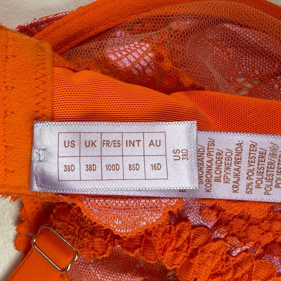 Savage X Fenty Perfect Poppies Unlined Lace Demi Bra Size 38D - Picture 5 of 7